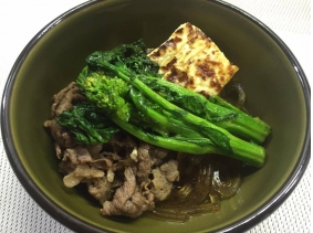 簡単！旬のお野菜を使用した肉豆腐